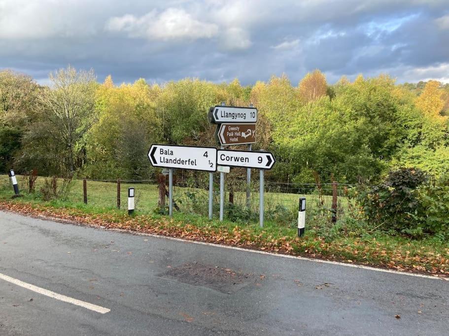 Lovely Peaceful 2 Bed Cottage Llandderfel Экстерьер фото