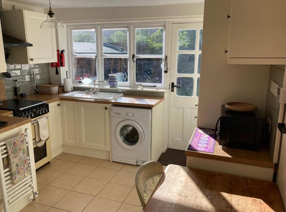 Lovely Peaceful 2 Bed Cottage Llandderfel Экстерьер фото